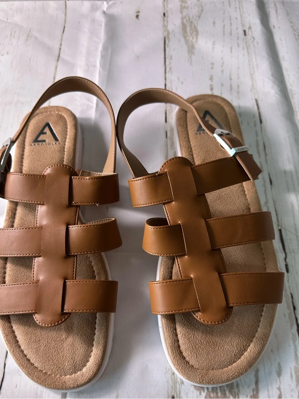 AEROSOLES Tan Strappy Sandals with White Outsole size 12 M